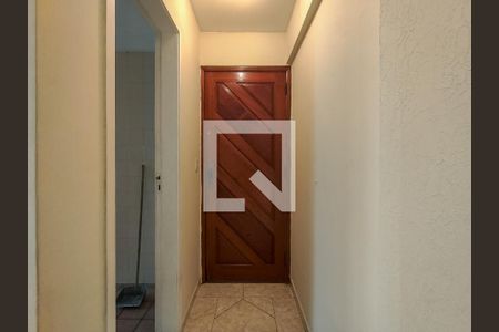 Entrada de apartamento à venda com 2 quartos, 80m² em Estácio, Rio de Janeiro