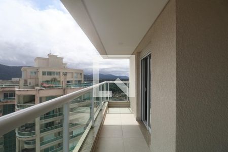 Varanda de apartamento para alugar com 2 quartos, 69m² em Jardim Virginia, Guarujá