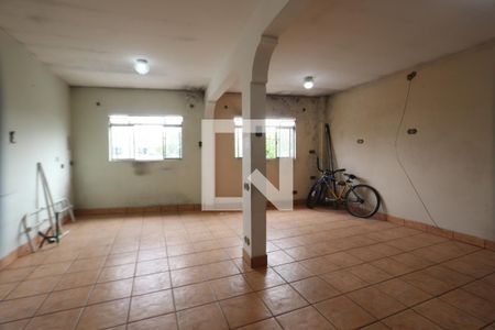 Sala de casa à venda com 4 quartos, 199m² em Cidade Centenário, São Paulo