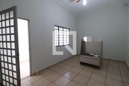 Casa para alugar com 2 quartos, 134m² em Vila Virginia, Ribeirão Preto