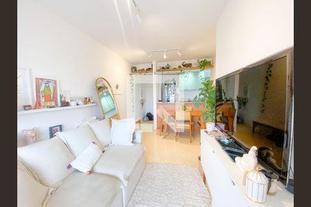 Sala de apartamento para alugar com 2 quartos, 56m² em Perdizes, São Paulo