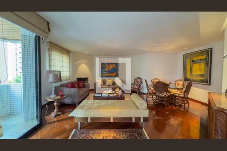 Sala de apartamento para alugar com 3 quartos, 178m² em Brooklin, São Paulo