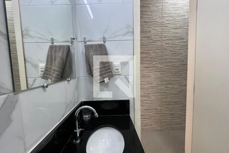 Banheiro  de apartamento para alugar com 1 quarto, 45m² em Copacabana, Rio de Janeiro