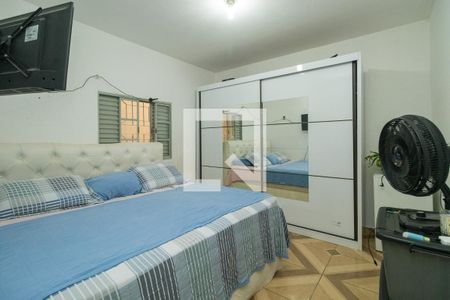 Quarto 1 de casa à venda com 7 quartos, 300m² em Parque Independencia, São Paulo