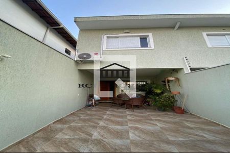 Foto 01 de casa à venda com 3 quartos, 100m² em Cidade São Francisco, São Paulo
