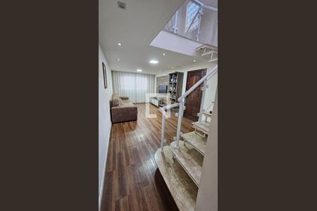 Sala de casa à venda com 3 quartos, 150m² em Vila Nova Curuca, São Paulo