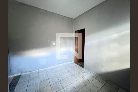 Quarto 2 de casa para alugar com 2 quartos, 70m² em Ermelinda, Belo Horizonte