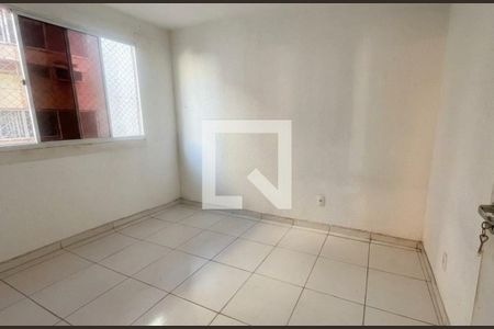 Quarto de apartamento para alugar com 2 quartos, 45m² em Cosmos, Rio de Janeiro