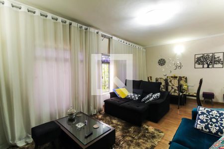 Casa para alugar com 3 quartos, 550m² em Vila Prudente, São Paulo
