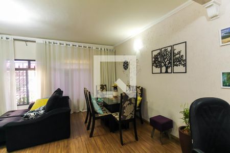 Sala de casa à venda com 3 quartos, 550m² em Vila Prudente, São Paulo