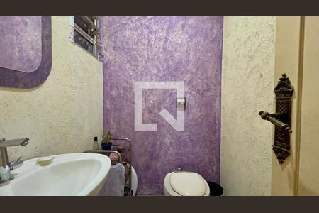 Lavabo de casa para alugar com 4 quartos, 180m² em Paraíso, São Paulo