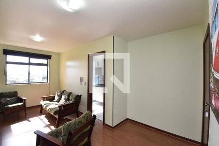 Sala de apartamento para alugar com 3 quartos, 51m² em Santa Cândida, Curitiba