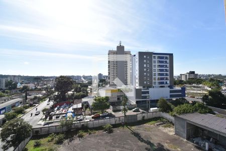 Vista da Sala de apartamento para alugar com 3 quartos, 51m² em Santa Cândida, Curitiba