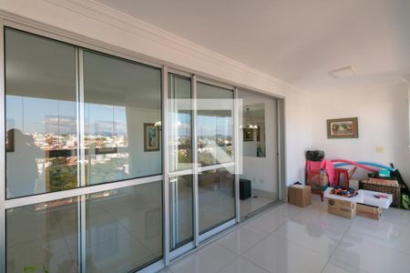 Apartamento para alugar com 4 quartos, 157m² em Itapoã, Belo Horizonte