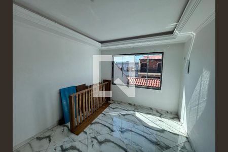 Sala de casa à venda com 3 quartos, 95m² em Vila Paulistania, São Paulo