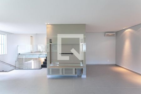 Sala 1 de casa à venda com 3 quartos, 316m² em Ouro Preto, Belo Horizonte
