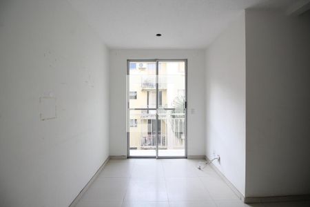 Sala de apartamento à venda com 2 quartos, 46m² em Taquara, Rio de Janeiro
