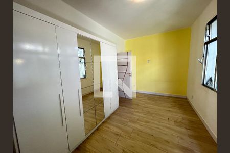 Quarto 1 de casa para alugar com 3 quartos, 120m² em Praça Seca, Rio de Janeiro