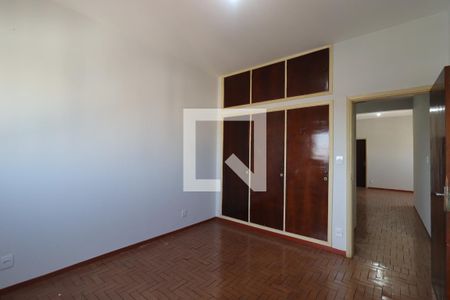 Quarto 1 de apartamento para alugar com 3 quartos, 120m² em Centro, Ribeirão Preto