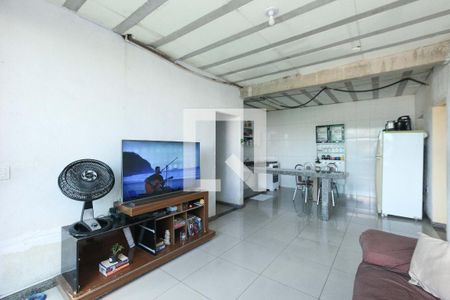 Casa à venda com 5 quartos, 360m² em Água Branca, Contagem