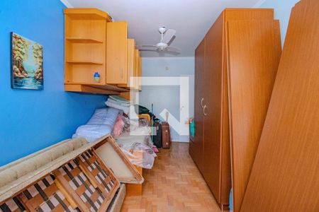 Quarto 1 de casa para alugar com 4 quartos, 250m² em Navegantes, Porto Alegre
