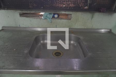 Casa para alugar com 1 quarto, 200m² em Cidade Nova São Miguel, São Paulo