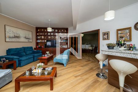 Casa para alugar com 3 quartos, 473m² em Cidade Domitila, São Paulo