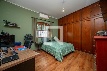 Quarto 1 de casa para alugar com 3 quartos, 473m² em Cidade Domitila, São Paulo