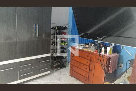 Quarto 1 de casa à venda com 2 quartos, 300m² em Jardim Soares, São Paulo