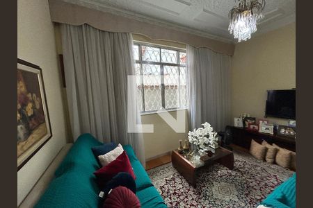 Sala de casa à venda com 3 quartos, 220m² em Vila Valqueire, Rio de Janeiro