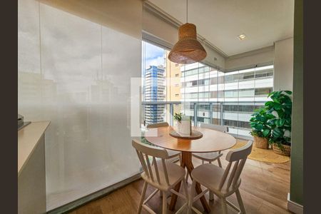 Sala/Cozinha de apartamento à venda com 1 quarto, 49m² em Vila Gertrudes, São Paulo