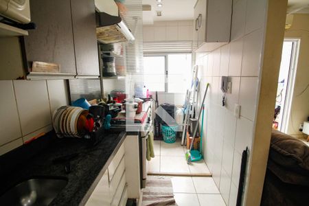 Cozinha de apartamento para alugar com 2 quartos, 51m² em Boqueirão, Praia Grande