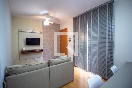 Sala de apartamento para alugar com 2 quartos, 40m² em Jardim Karolyne, Votorantim