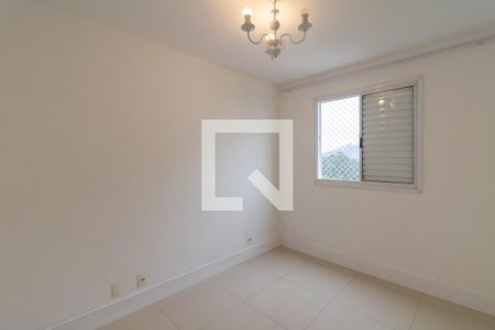Quarto 1 de apartamento à venda com 2 quartos, 45m² em Jardim Gracinda, Guarulhos