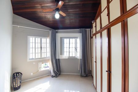 Casa à venda com 3 quartos, 590m² em Badu, Niterói