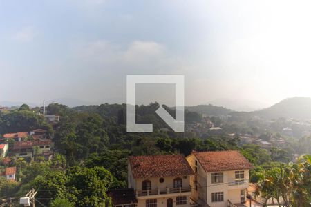 Casa à venda com 3 quartos, 590m² em Badu, Niterói