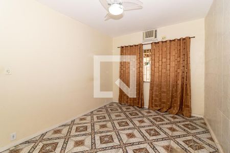 Quarto 1 de casa para alugar com 2 quartos, 172m² em Vila Valqueire, Rio de Janeiro