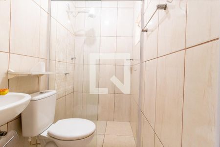 Banheiro de casa para alugar com 1 quarto, 35m² em Sítio Cercado, Curitiba