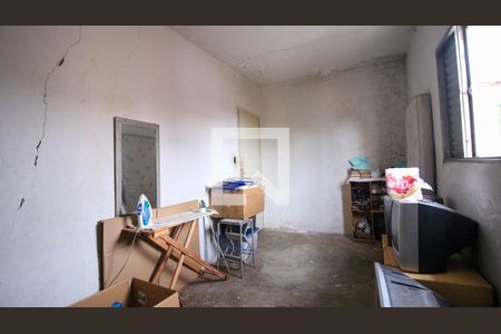 Casa à venda com 2 quartos, 250m² em Vila Paulo Silas, São Paulo