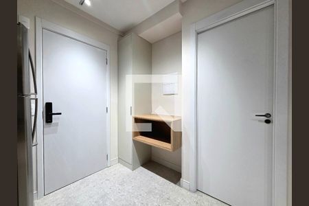 Cozinha de apartamento para alugar com 1 quarto, 27m² em Vila Olímpia, São Paulo