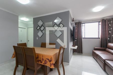Sala de apartamento à venda com 2 quartos, 72m² em Guaianases, São Paulo