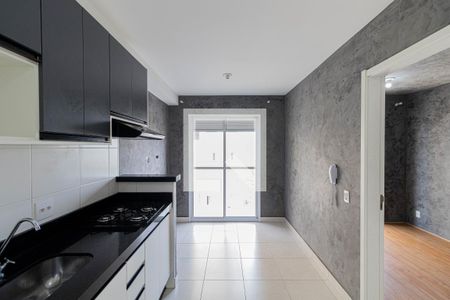 Sala/Cozinha/Área de Serviço  de apartamento para alugar com 1 quarto, 38m² em Vila Penteado, São Paulo