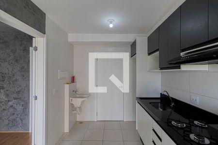 Sala/Cozinha/Área de Serviço  de apartamento para alugar com 1 quarto, 38m² em Vila Penteado, São Paulo