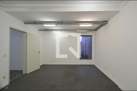 Quarto 2 de casa à venda com 4 quartos, 360m² em Floresta, Belo Horizonte