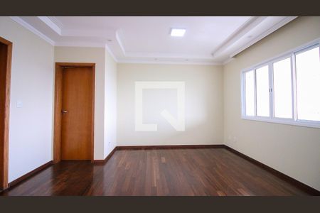 Apartamento para alugar com 3 quartos, 140m² em Jardim Avelino, São Paulo