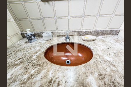 Suite Quarto 1 de apartamento para alugar com 2 quartos, 92m² em Parque Santo Antonio, Jacareí