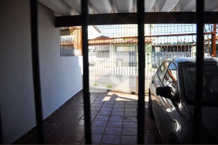 Casa à venda com 3 quartos, 128m² em Jardim Monjolo, São Paulo