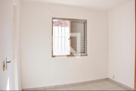 Casa à venda com 3 quartos, 128m² em Jardim Monjolo, São Paulo