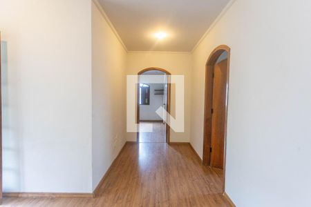 Hall dos quartos  de casa para alugar com 3 quartos, 180m² em Jardim Apura, Diadema