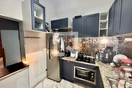 Cozinha de casa à venda com 2 quartos, 50m² em Vila Araguaia, São Paulo